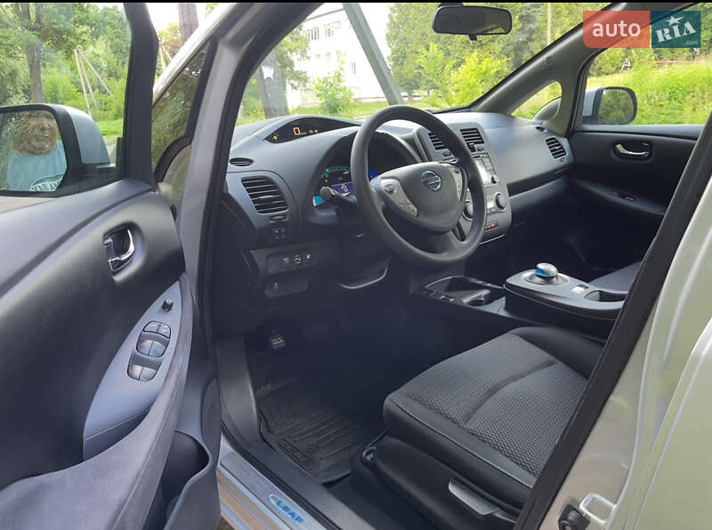 Хетчбек Nissan Leaf 2016 в Львові