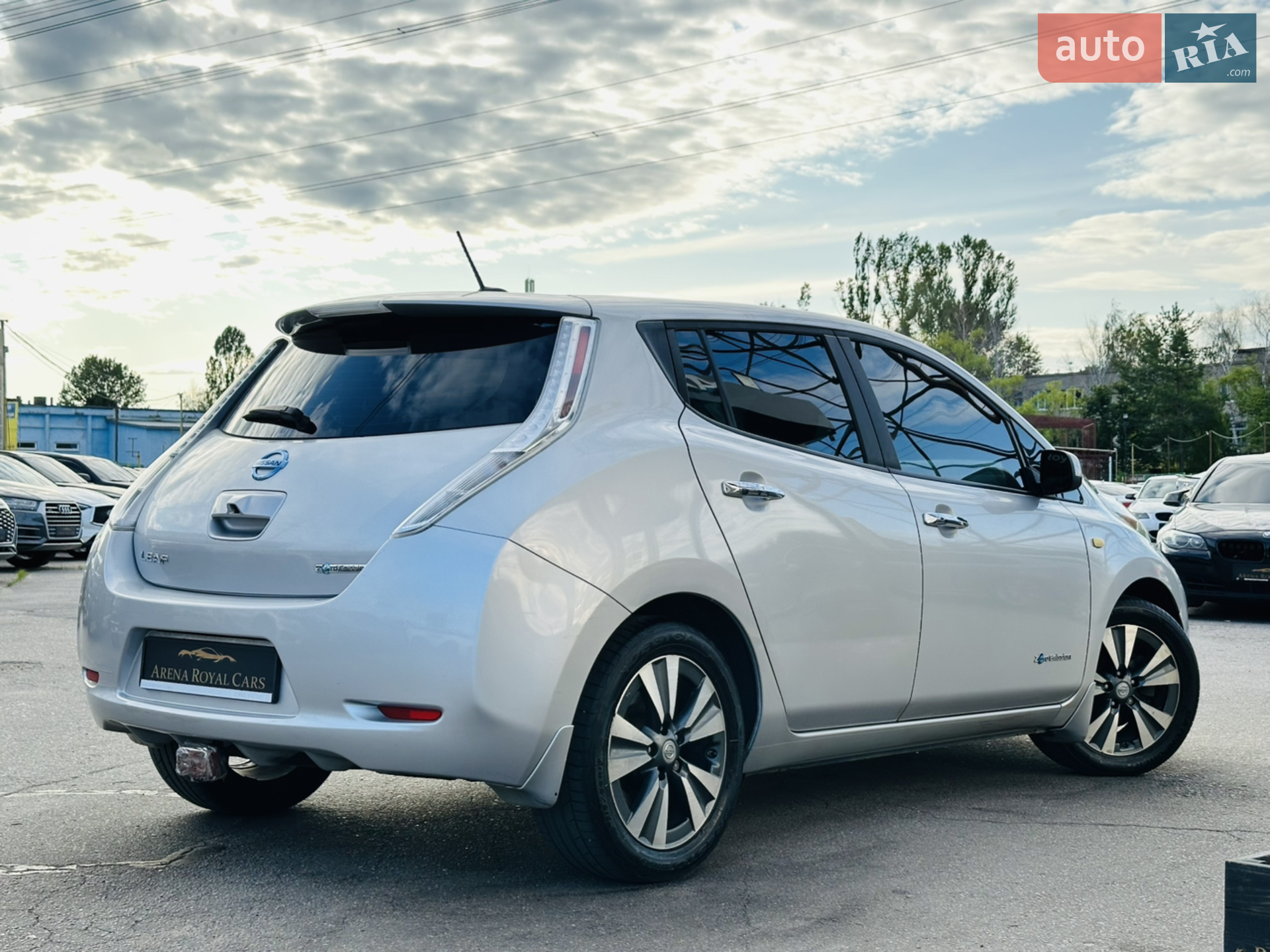 2015 Nissan Leaf - мініатюра 2