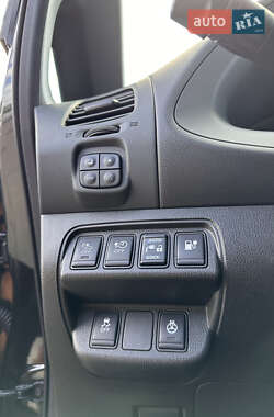 Хэтчбек Nissan Leaf 2014 в 