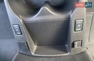 Хетчбек Nissan Leaf 2014 в 