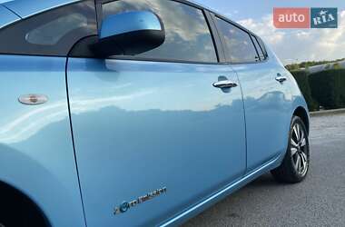 Хетчбек Nissan Leaf 2014 в 