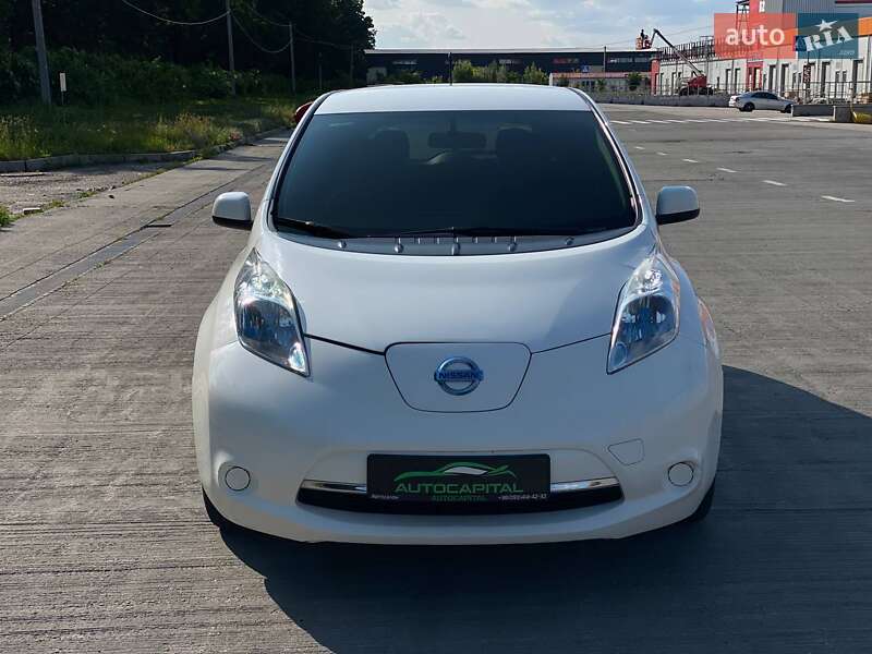Хетчбек Nissan Leaf 2013 в Києві
