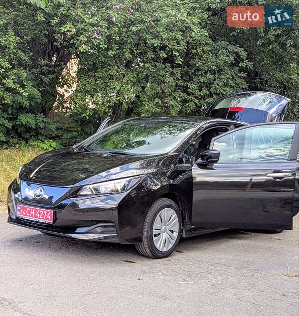 Хэтчбек Nissan Leaf 2022 в Ровно