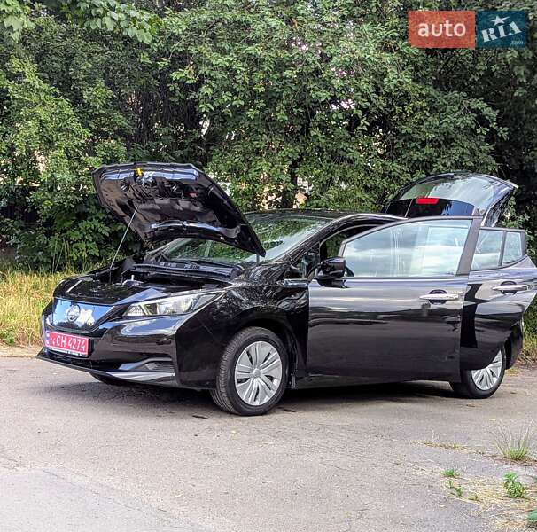 Хэтчбек Nissan Leaf 2022 в Ровно
