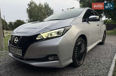 Хетчбек Nissan Leaf 2022 в Вінниці
