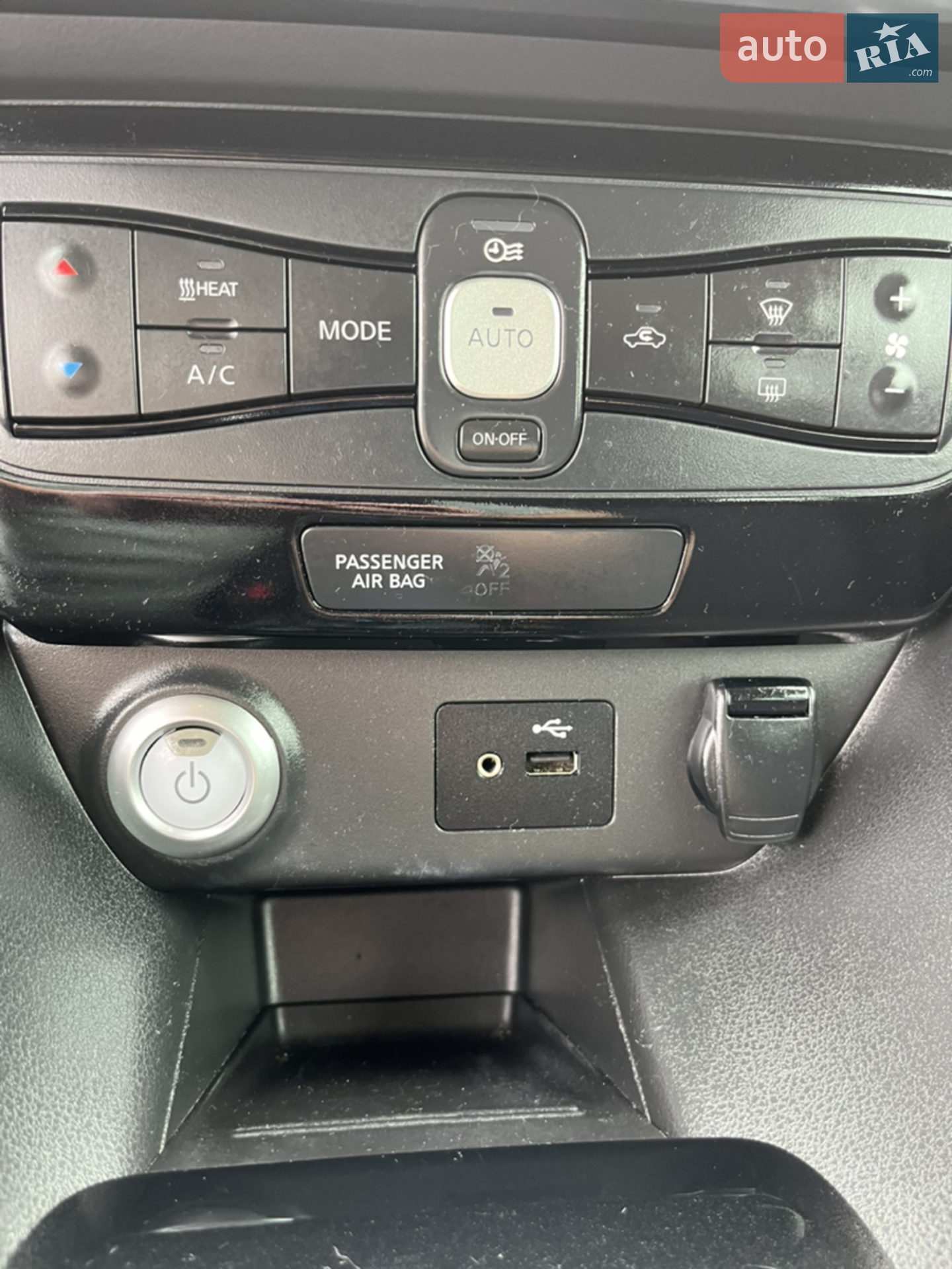 2019 Nissan Leaf - мініатюра 28