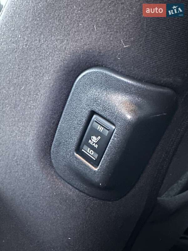 Хэтчбек Nissan Leaf 2014 в Белогородке