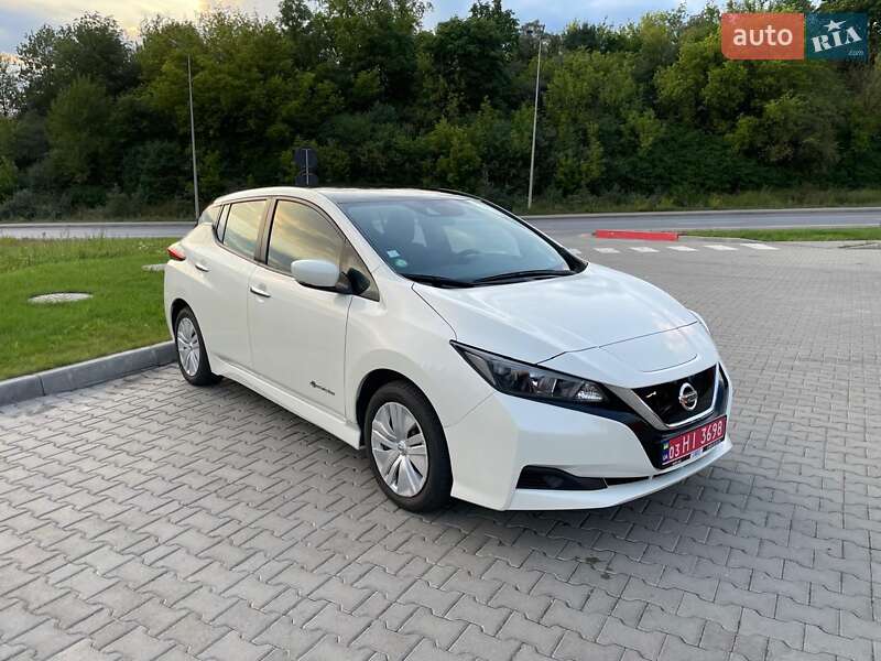 Хетчбек Nissan Leaf 2020 в Тернополі