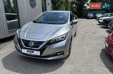 Хэтчбек Nissan Leaf 2018 в Тернополе