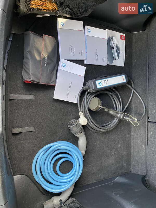 Хэтчбек Nissan Leaf 2020 в Ровно