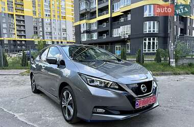 Хетчбек Nissan Leaf 2020 в Києві