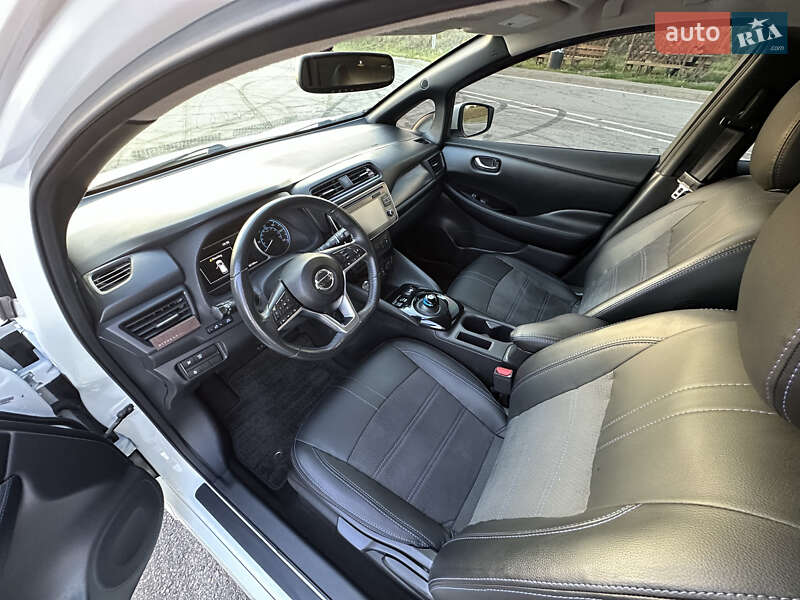 Хэтчбек Nissan Leaf 2019 в Полтаве фото 17 Хэтчбек Nissan Leaf 2019 в Полтаве