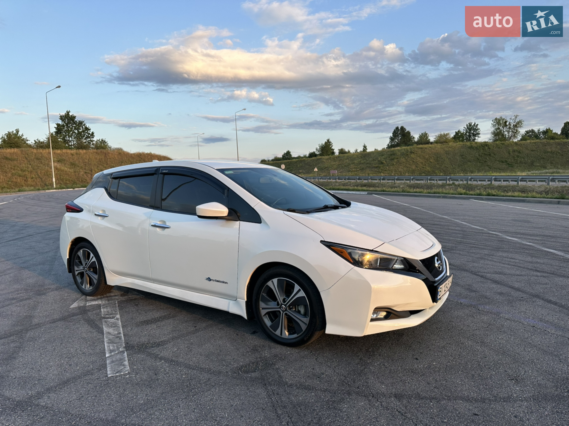 2019 Nissan Leaf - мініатюра 26