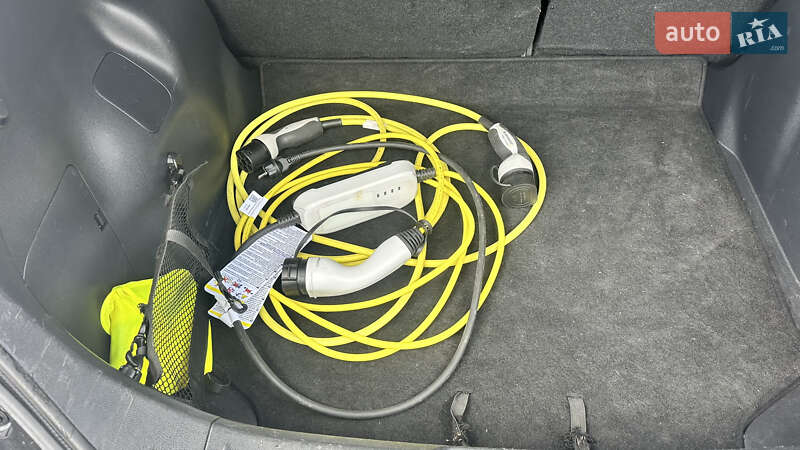 Хэтчбек Nissan Leaf 2018 в Виннице фото 11 Хэтчбек Nissan Leaf 2018 в Виннице