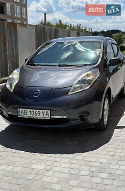 Хетчбек Nissan Leaf 2013 в Вінниці