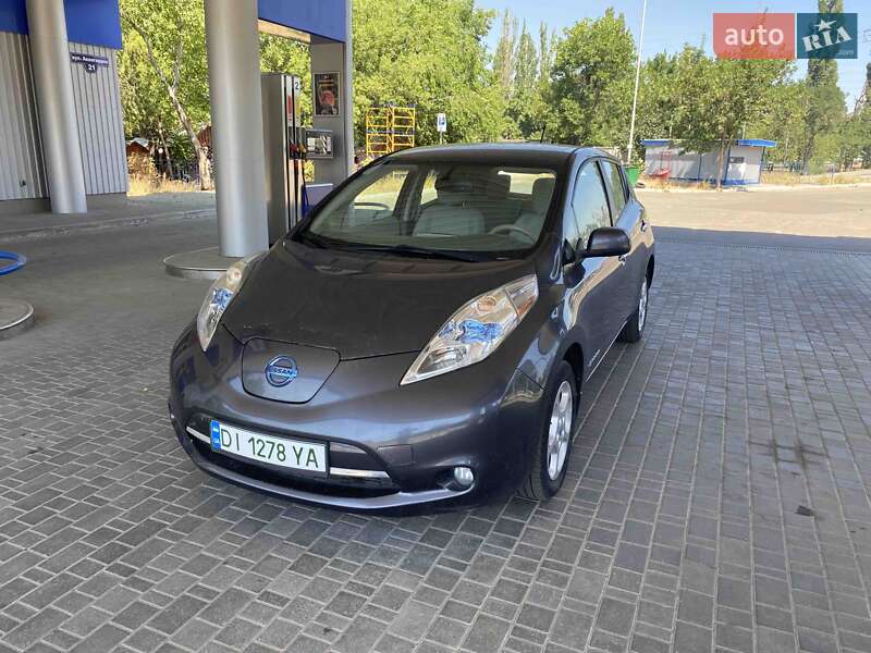 Nissan Leaf 2013