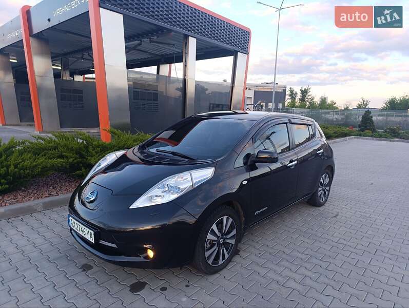Nissan Leaf 2016