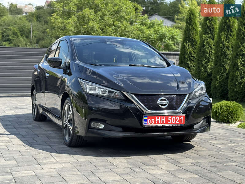 Хэтчбек Nissan Leaf 2018 в Ровно