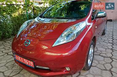 Хэтчбек Nissan Leaf 2013 в Запорожье