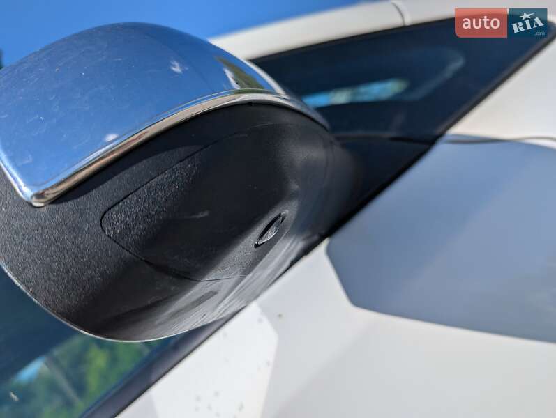 Хэтчбек Nissan Leaf 2013 в Тернополе