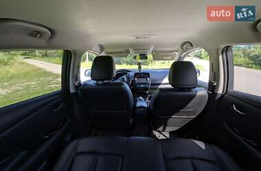 Хэтчбек Nissan Leaf 2013 в 