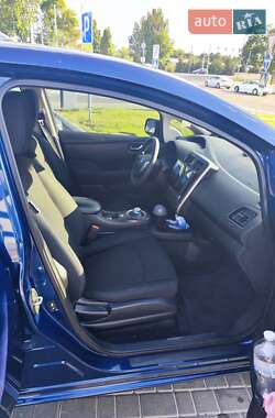 Хэтчбек Nissan Leaf 2017 в Одессе