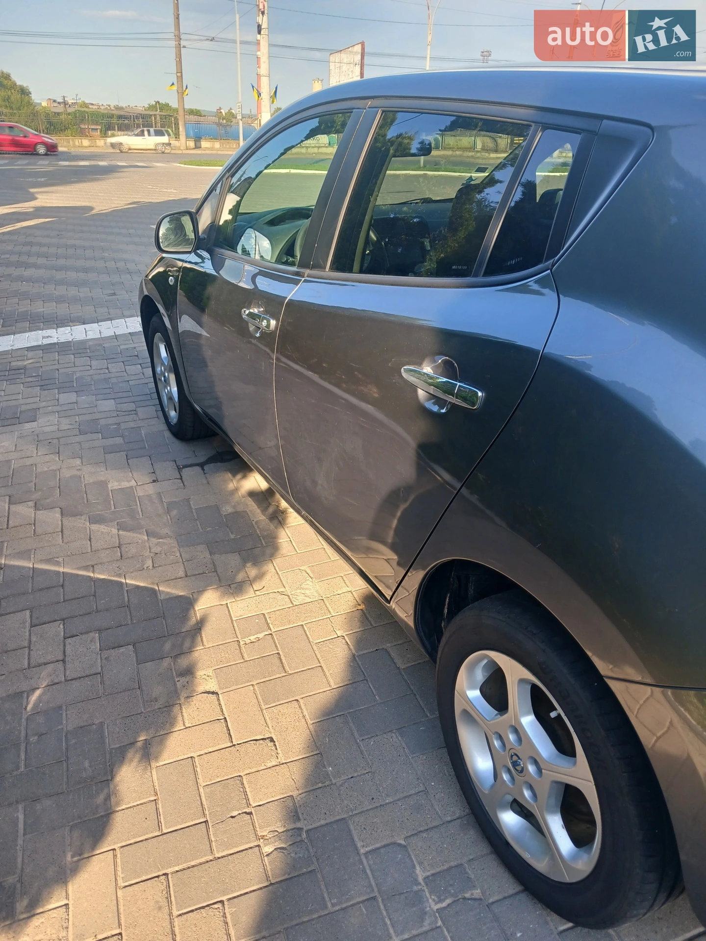 2014 Nissan Leaf - мініатюра 5