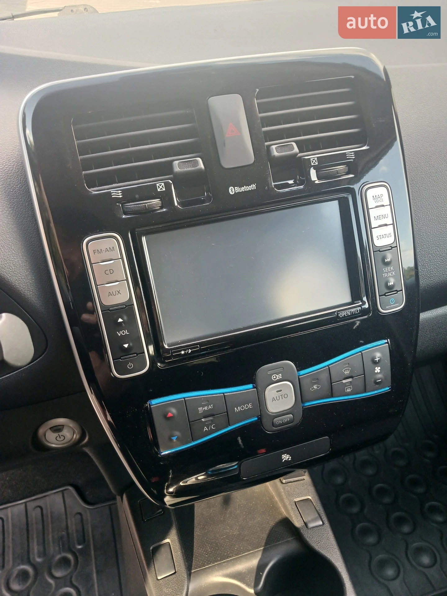 2014 Nissan Leaf - мініатюра 47