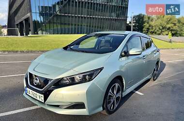 Хетчбек Nissan Leaf 2018 в Києві
