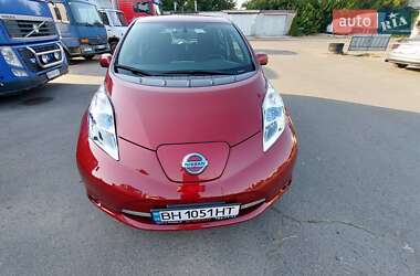 Хетчбек Nissan Leaf 2013 в Одесі