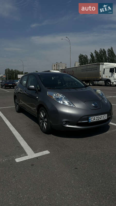 Nissan Leaf 2015