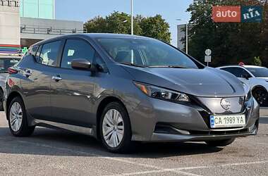 Хетчбек Nissan Leaf 2023 в Черкасах