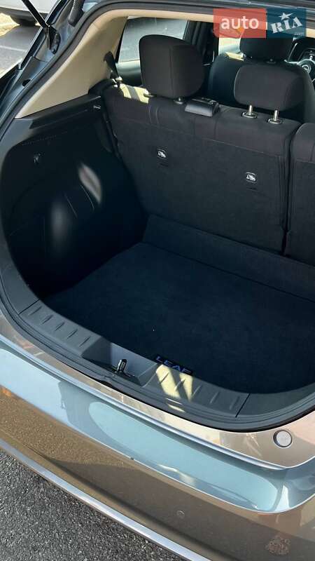 Хэтчбек Nissan Leaf 2023 в Черкассах фото 11 Хэтчбек Nissan Leaf 2023 в Черкассах