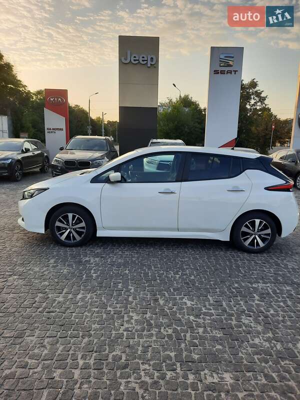 Хэтчбек Nissan Leaf 2020 в Днепре фото 7 Хэтчбек Nissan Leaf 2020 в Днепре