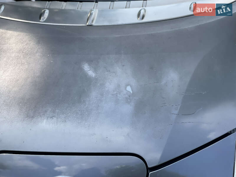 Хэтчбек Nissan Leaf 2013 в Днепре