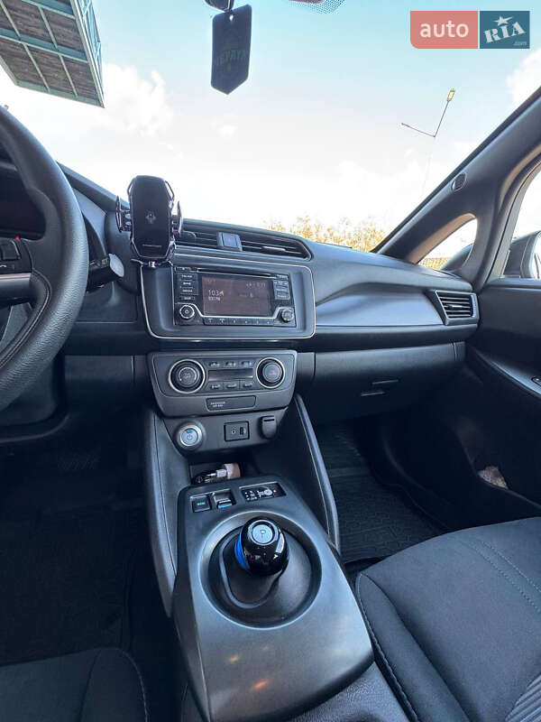 Хэтчбек Nissan Leaf 2018 в Броварах фото 7 Хэтчбек Nissan Leaf 2018 в Броварах