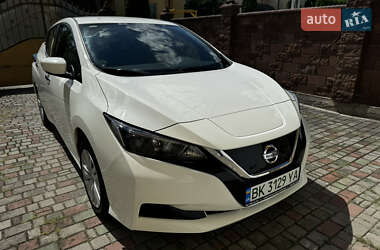 Хэтчбек Nissan Leaf 2021 в Ровно