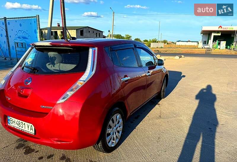 Nissan Leaf 2015