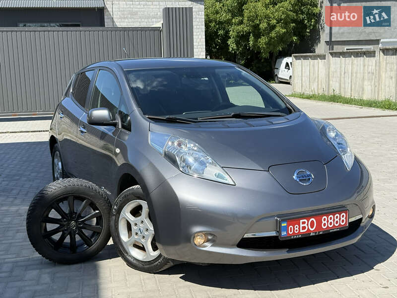 Nissan Leaf 2015