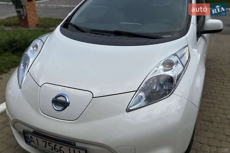 Хэтчбек Nissan Leaf 2016 в Черкассах