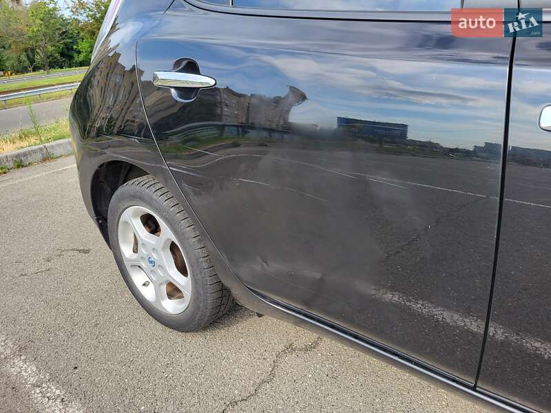 Хэтчбек Nissan Leaf 2014 в Киеве фото 23 Хэтчбек Nissan Leaf 2014 в Киеве