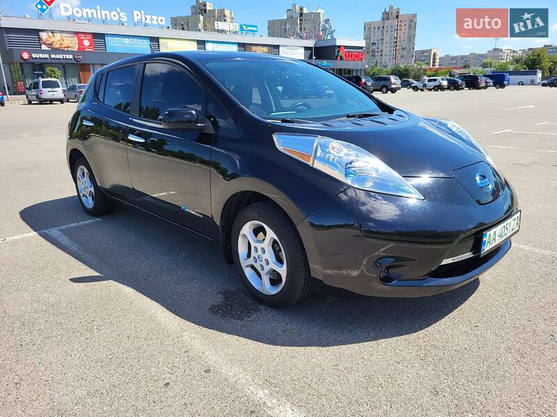 Хэтчбек Nissan Leaf 2014 в Киеве фото 74 Хэтчбек Nissan Leaf 2014 в Киеве