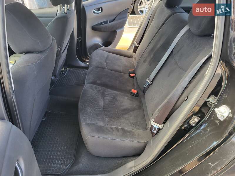 Хэтчбек Nissan Leaf 2014 в Киеве фото 125 Хэтчбек Nissan Leaf 2014 в Киеве