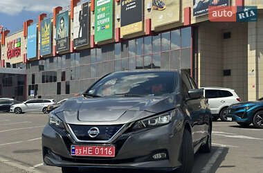 Хетчбек Nissan Leaf 2019 в Миколаєві