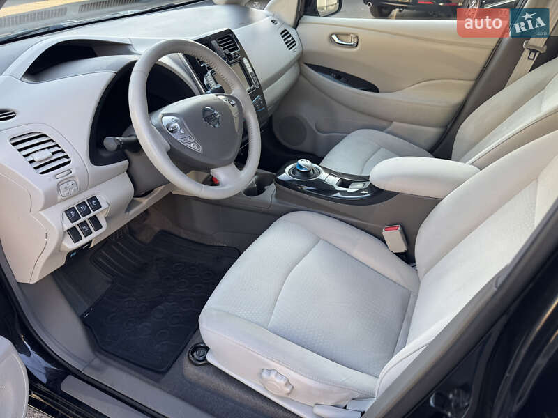 Хэтчбек Nissan Leaf 2012 в Одессе фото 12 Хэтчбек Nissan Leaf 2012 в Одессе