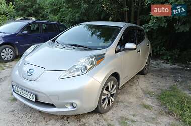 Хэтчбек Nissan Leaf 2017 в Житомире