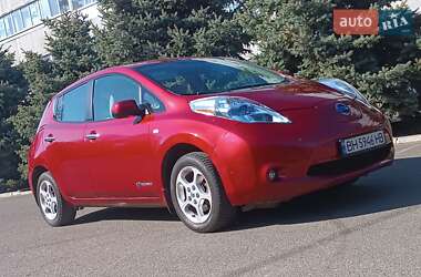 Хэтчбек Nissan Leaf 2011 в Одессе