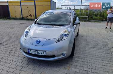 Хэтчбек Nissan Leaf 2012 в Киеве