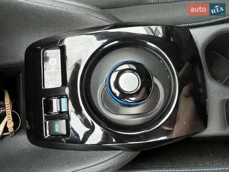 Хэтчбек Nissan Leaf 2022 в Черновцах
