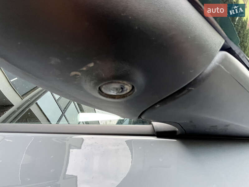 Хэтчбек Nissan Leaf 2022 в Черновцах